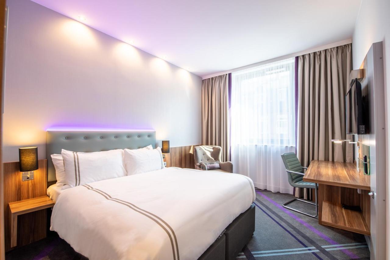 Premier Inn Frankfurt City Centre Frankfurt am Main Exterior foto